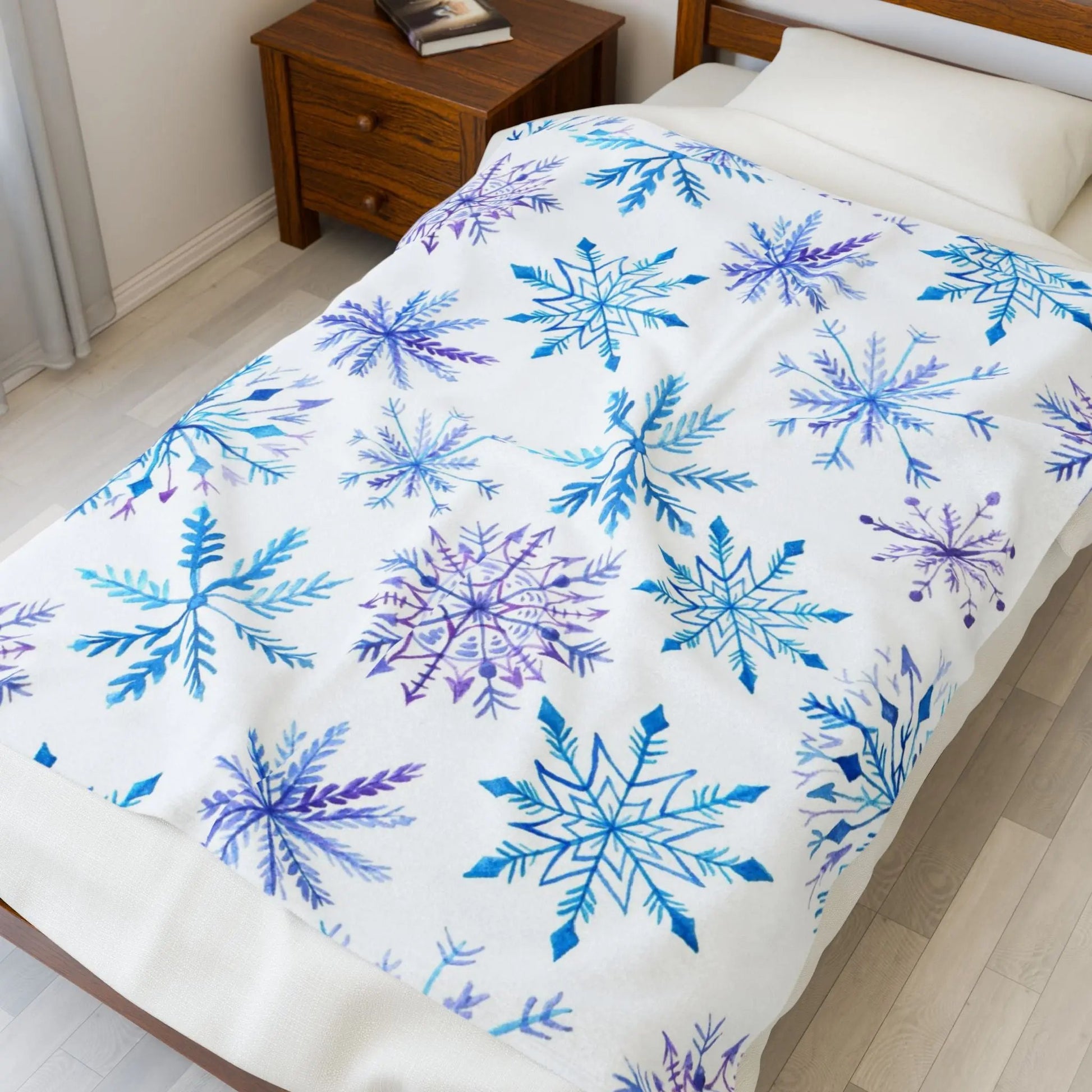 Snowflake Velveteen Plush Blanket — Blue Winter Cozy Throw Printify